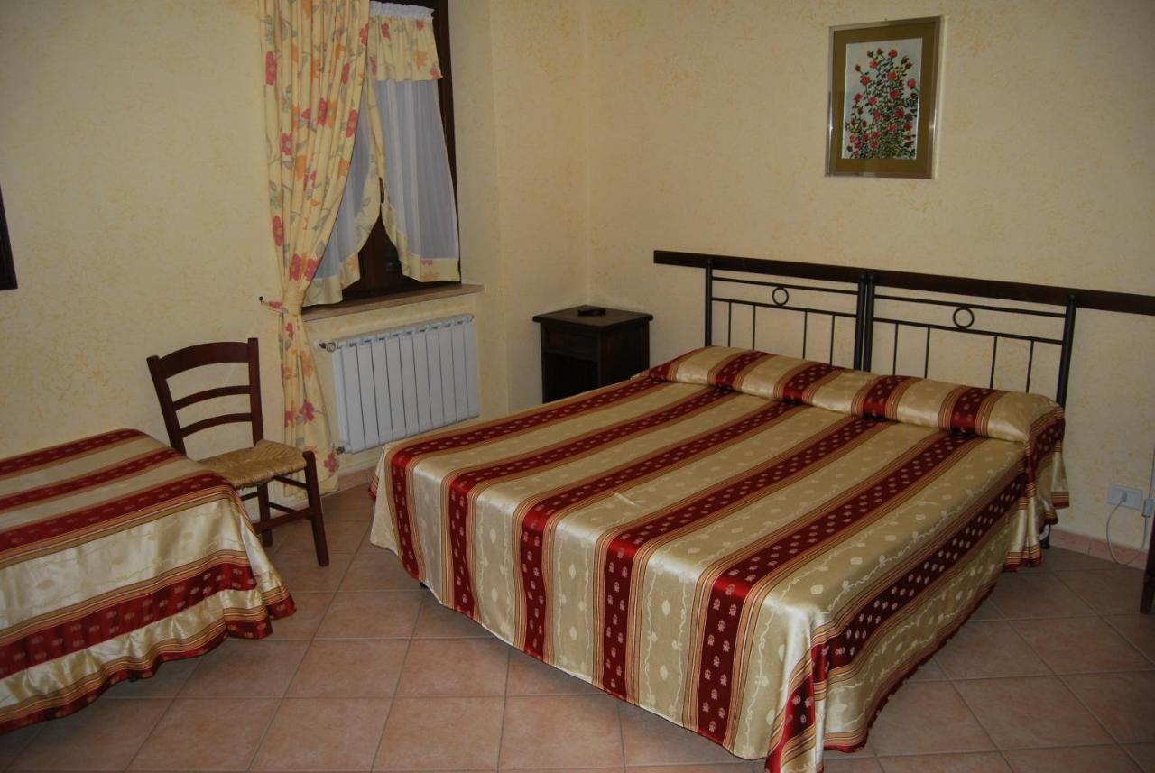Agriturismo Torre Cristina Апрілія Номер фото